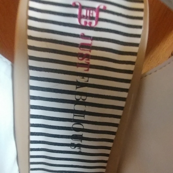 Black and white striped platforms - Picture 3 of 8